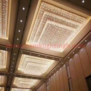 Grand Crystal Banquet Hall Chandelier – Multi-Layer Rectangular Design